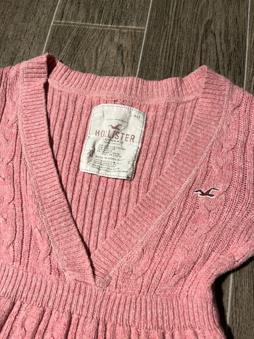 Vtg Hollister Babydoll Sweater Pink Rabbit Hair Cable Knit Long Sleeve Y2K - Picture 2 of 5